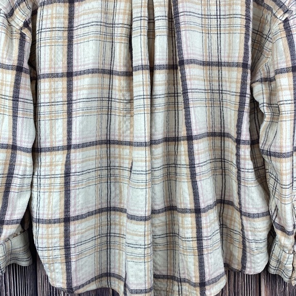 We The Free- Cream Colored Flannel W/ Pink, Tan & Gray Stripes- Size Extra Small - Picture 8 of 10